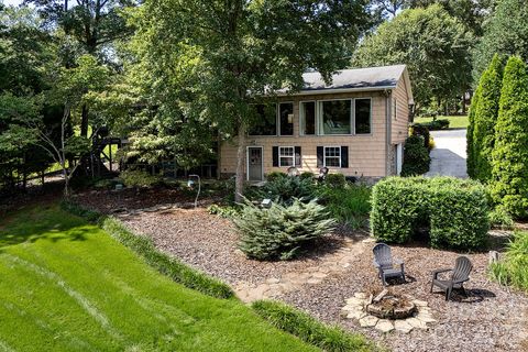 Photo of 10316 Sycamore Road, Norwood, NC 28128 (MLS # 4293592)