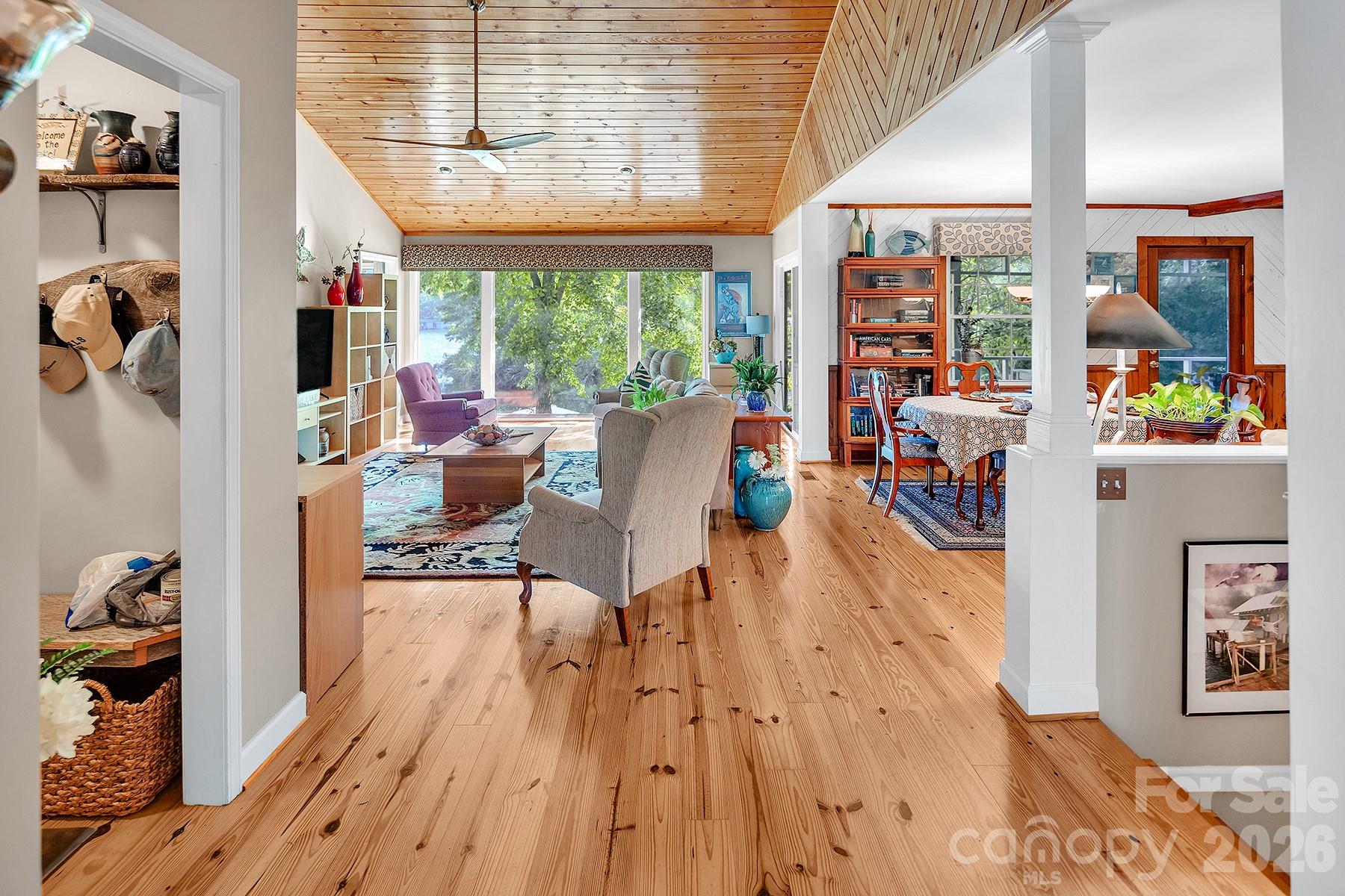 Country Club Estates - Residential