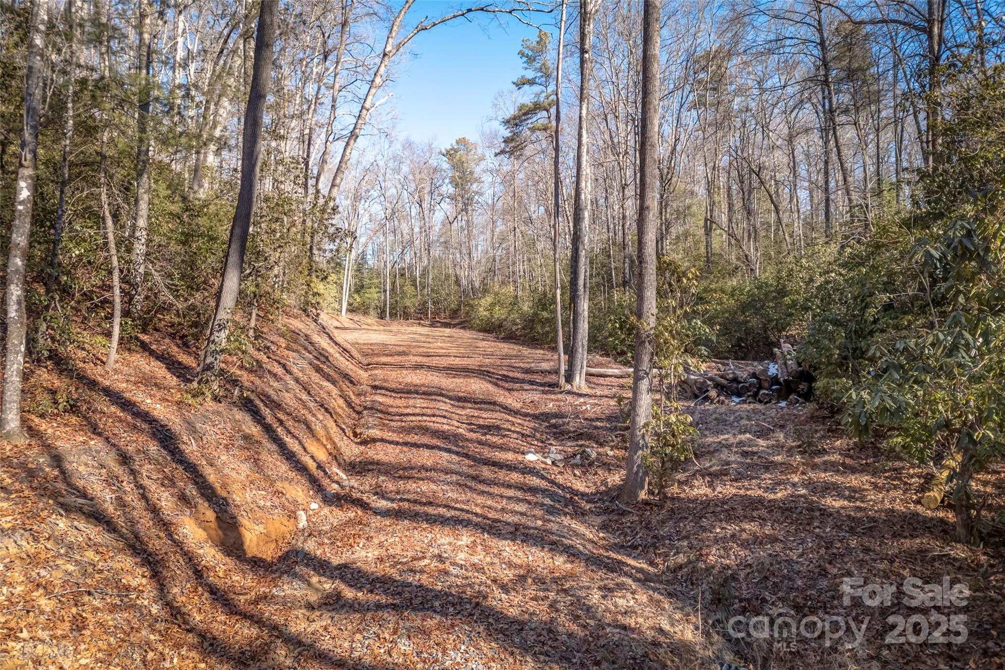 Chimney Creek - Land