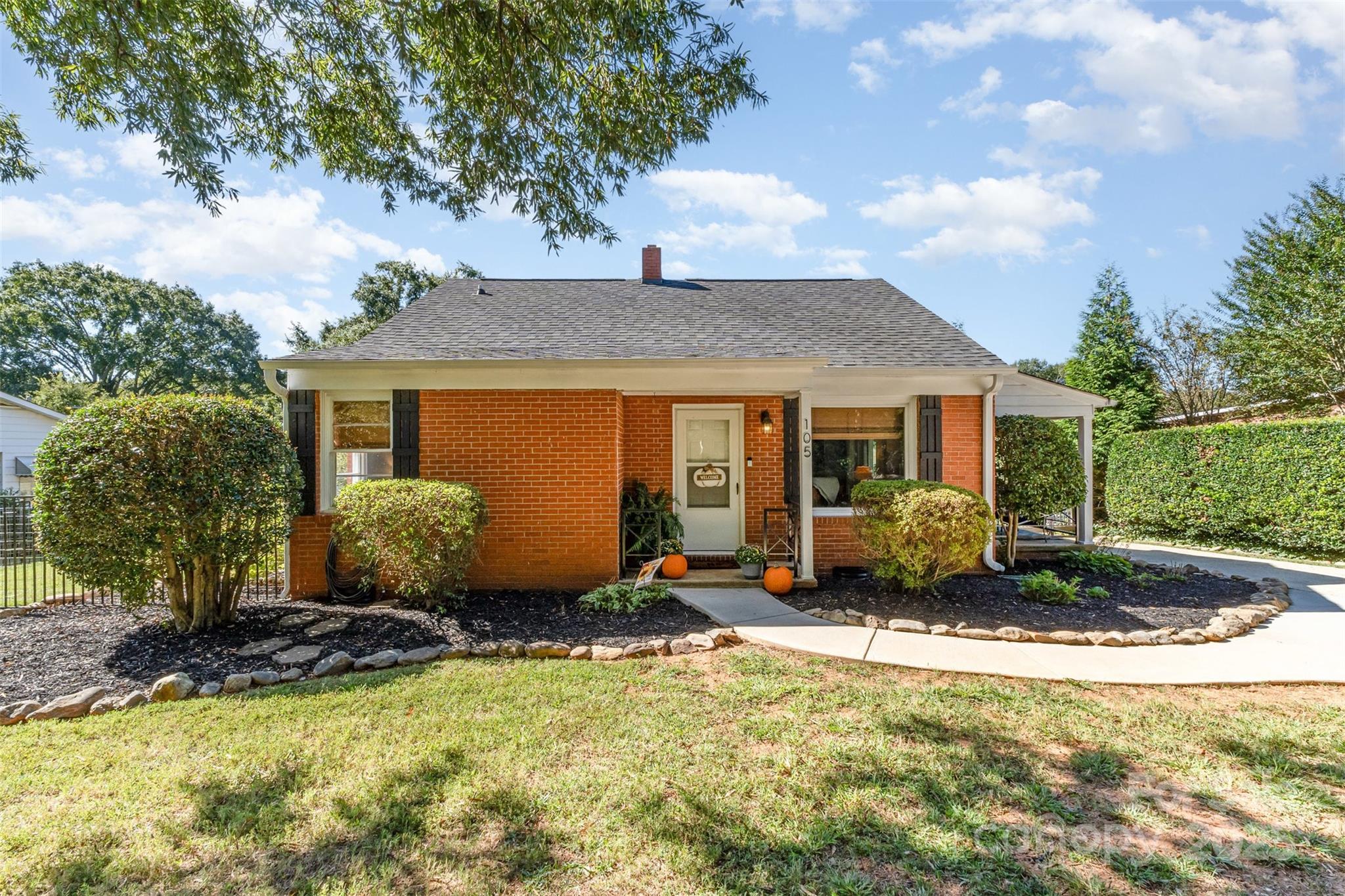 Hall Park - Residential