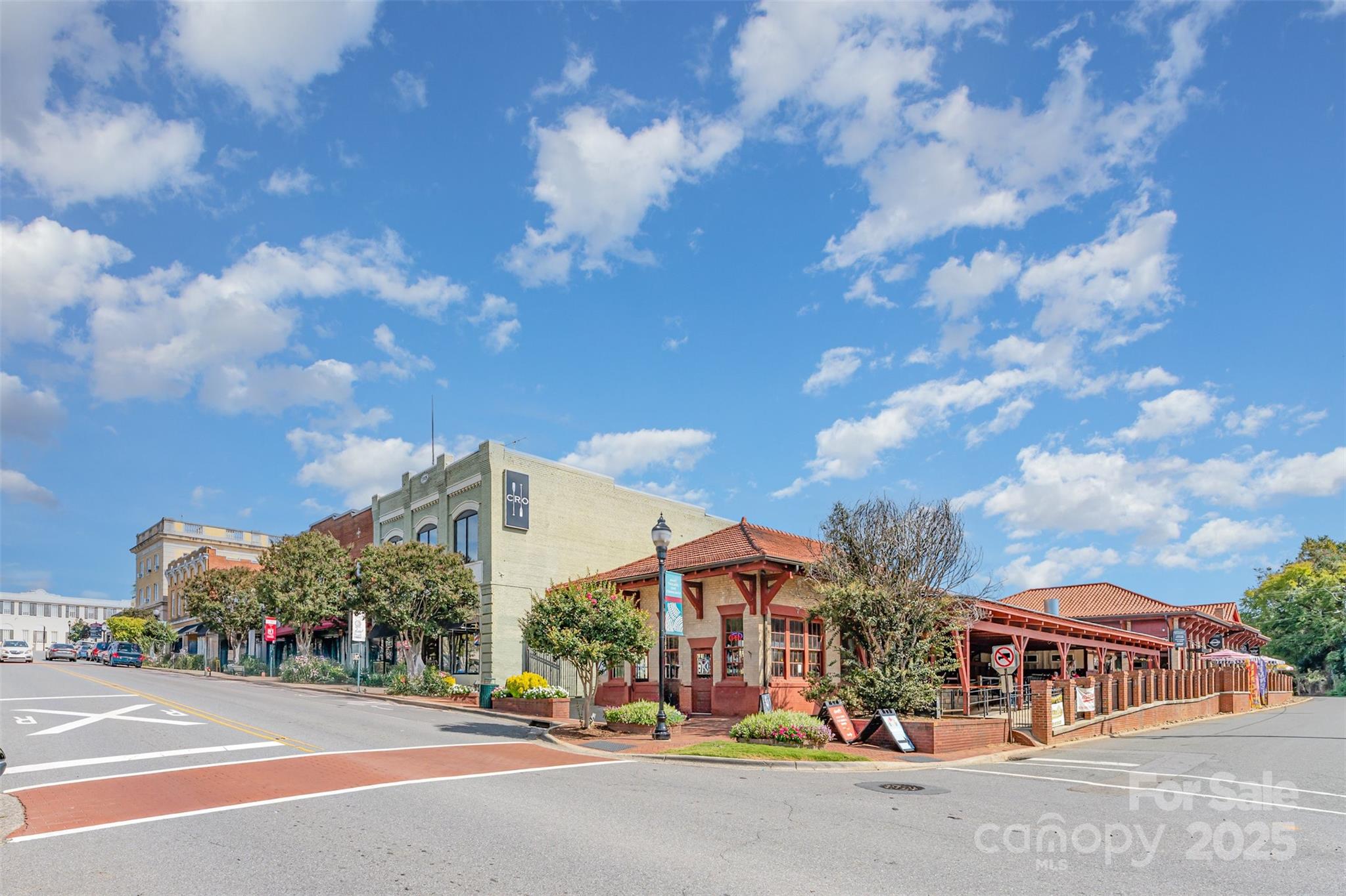 Hall Park - Residential