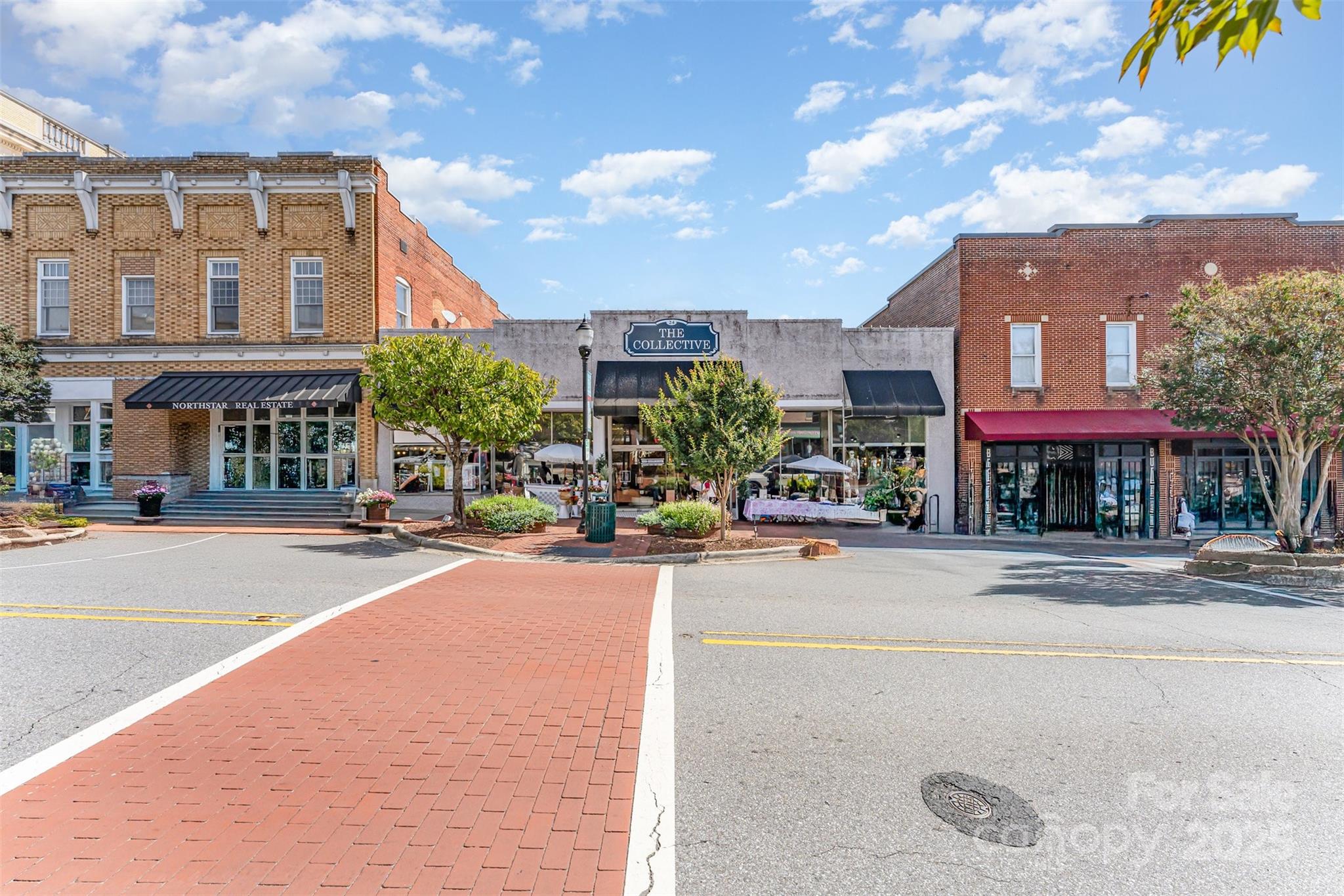 Hall Park - Residential