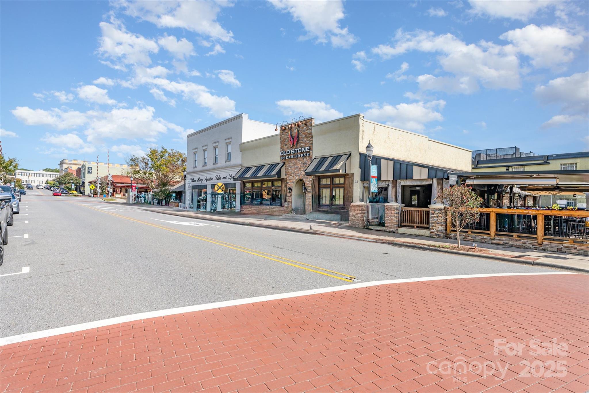 Hall Park - Residential