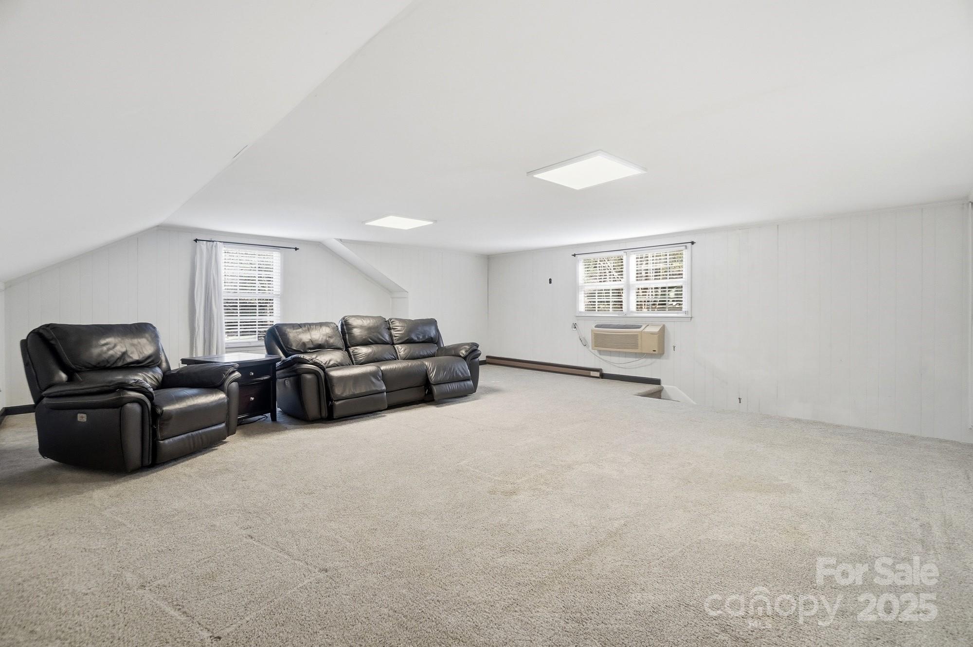 Sherwood Forest - Residential