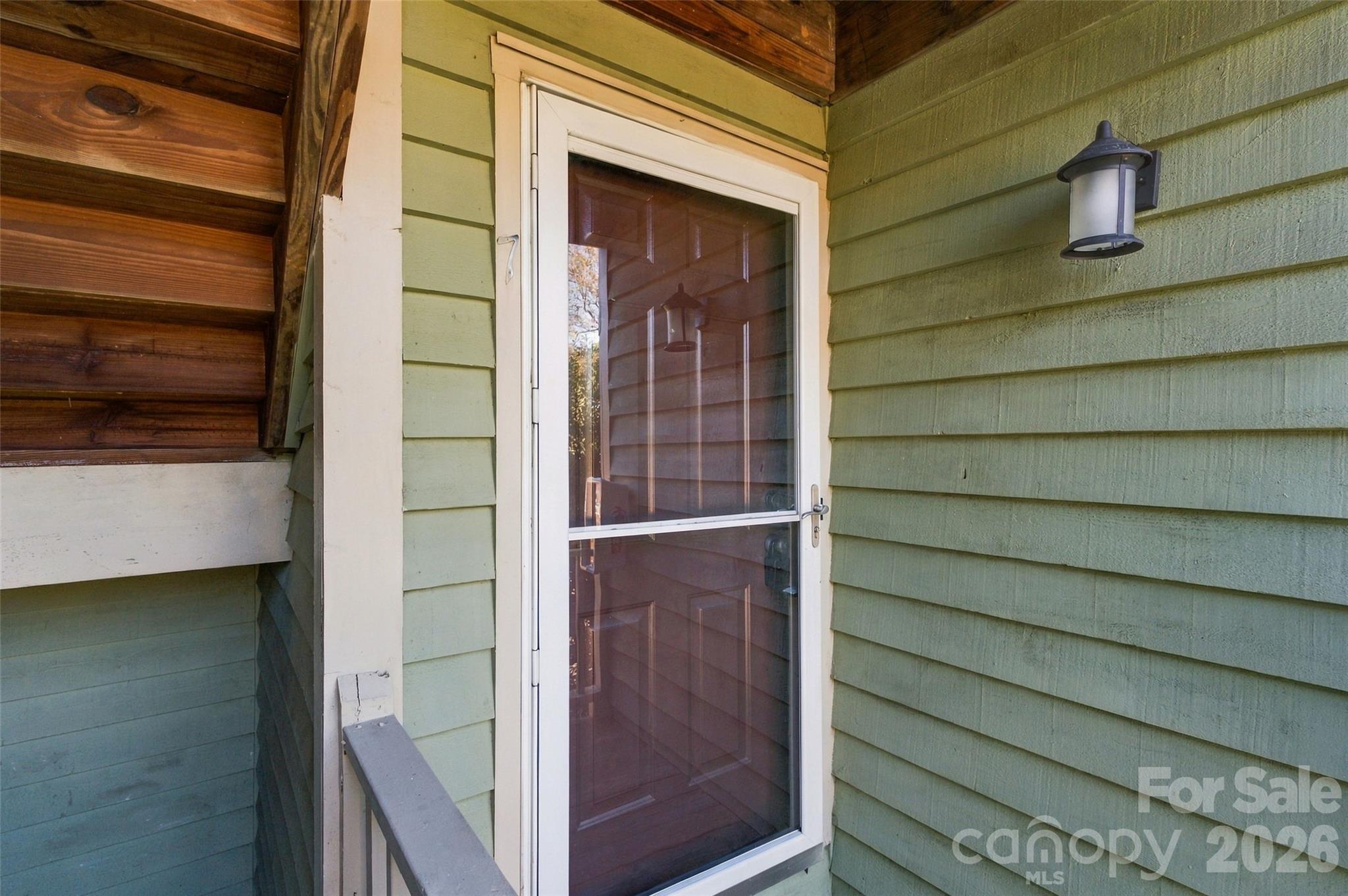 762 Marsh Road 7