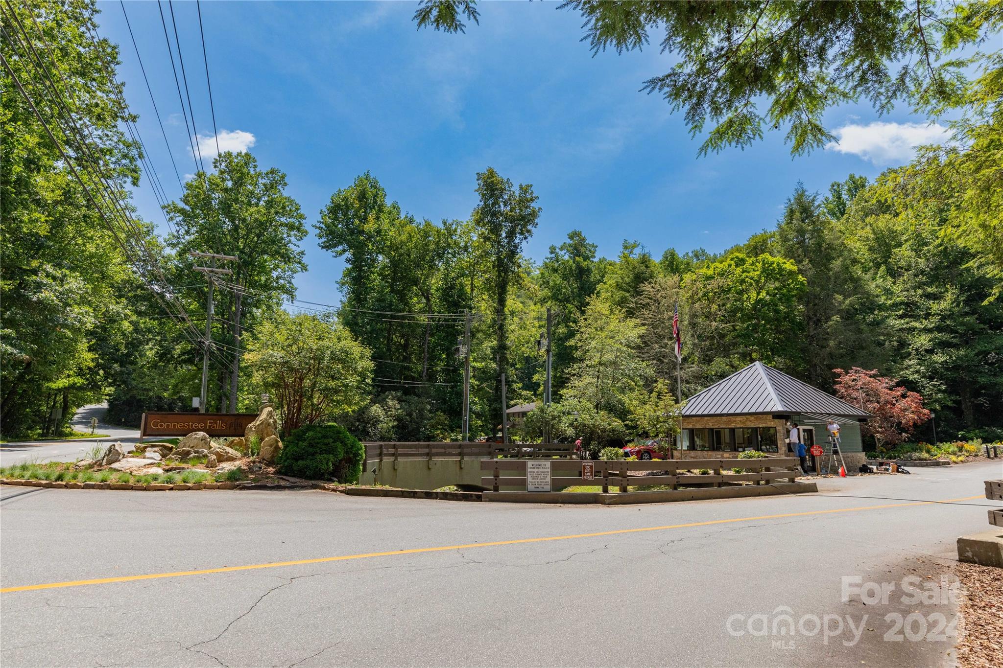 Connestee Falls - Residential