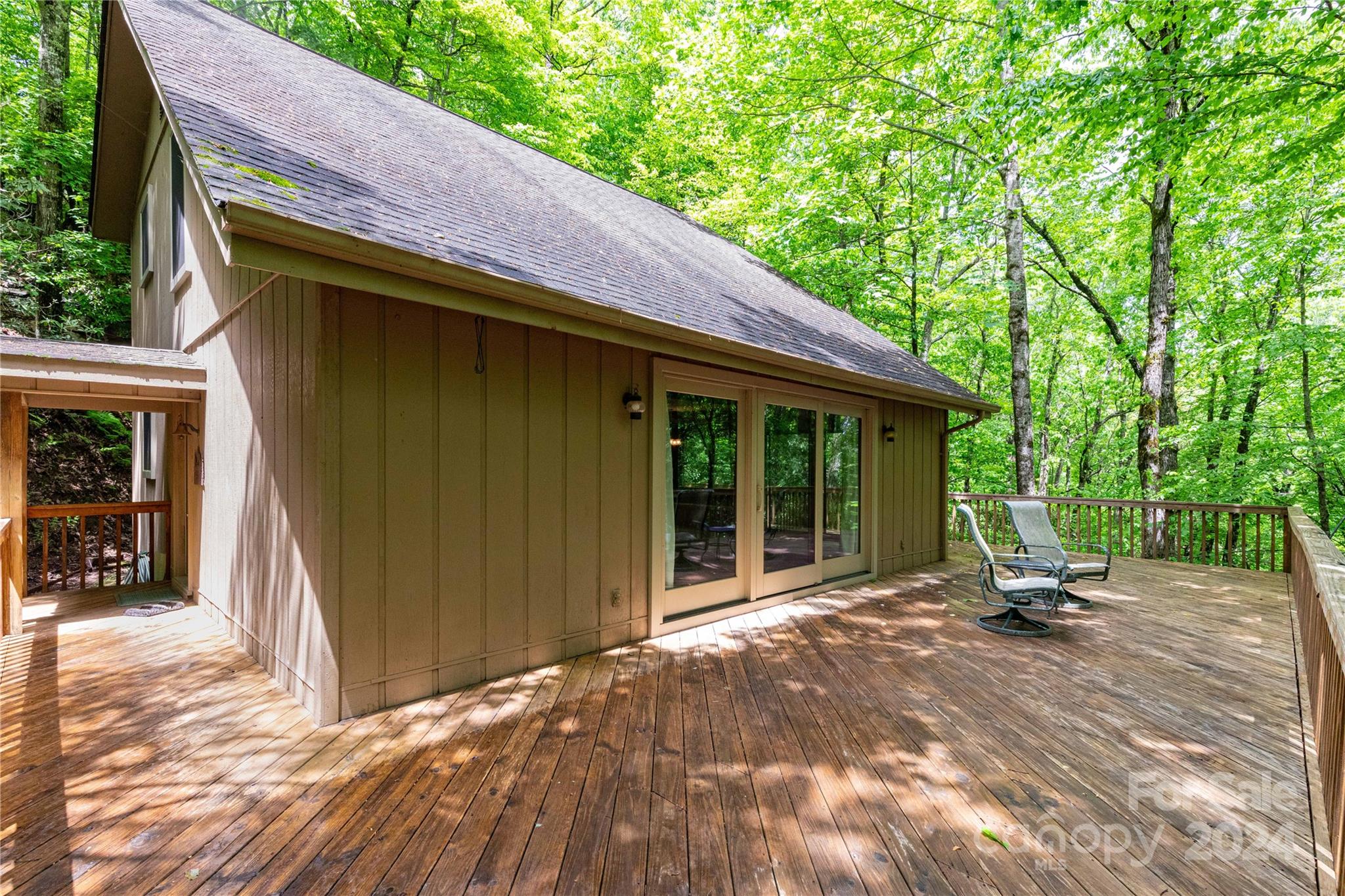 Connestee Falls - Residential