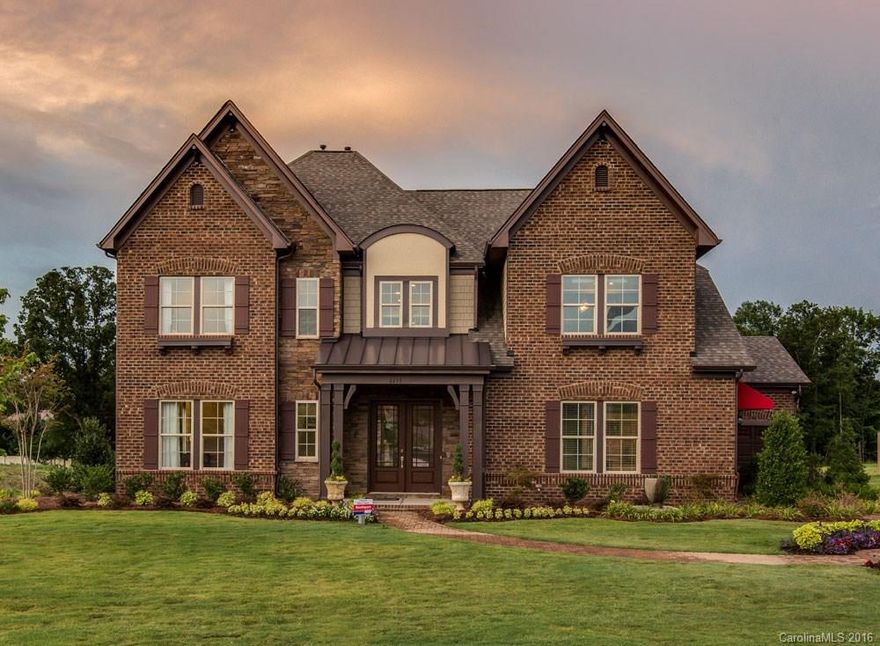 Model Home for Sale, closing to take place on or before April 2017, office space will be converted back to garage, Model will include bedding, window treatments and rugs . Model sold as is  with no warranty.