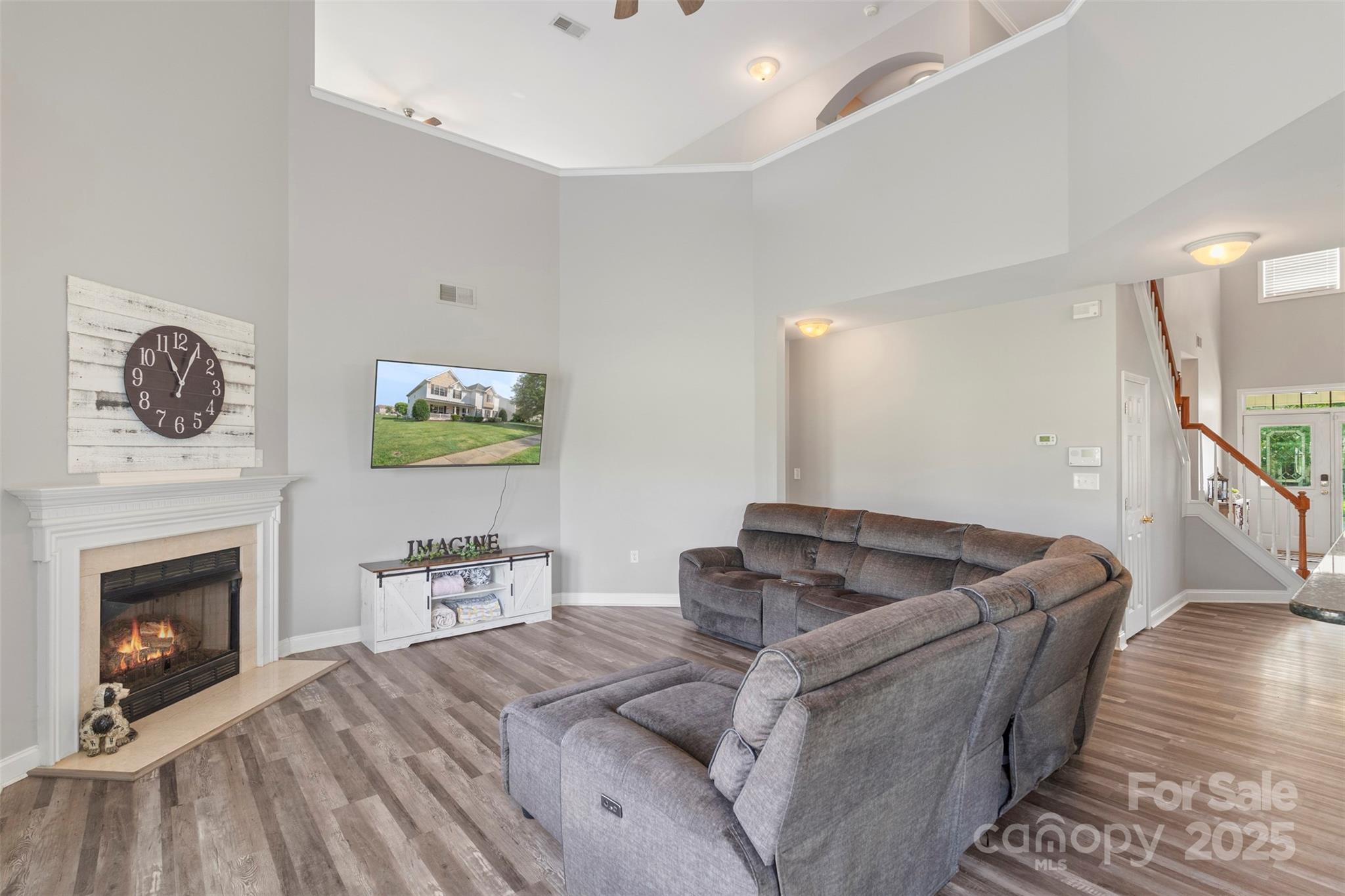 9008 Magna Lane