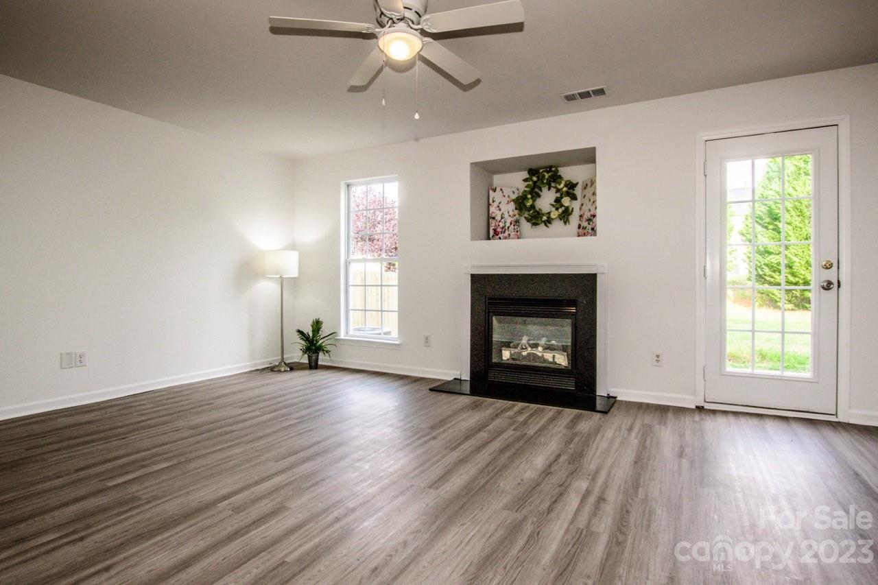 Taras Trace - Residential