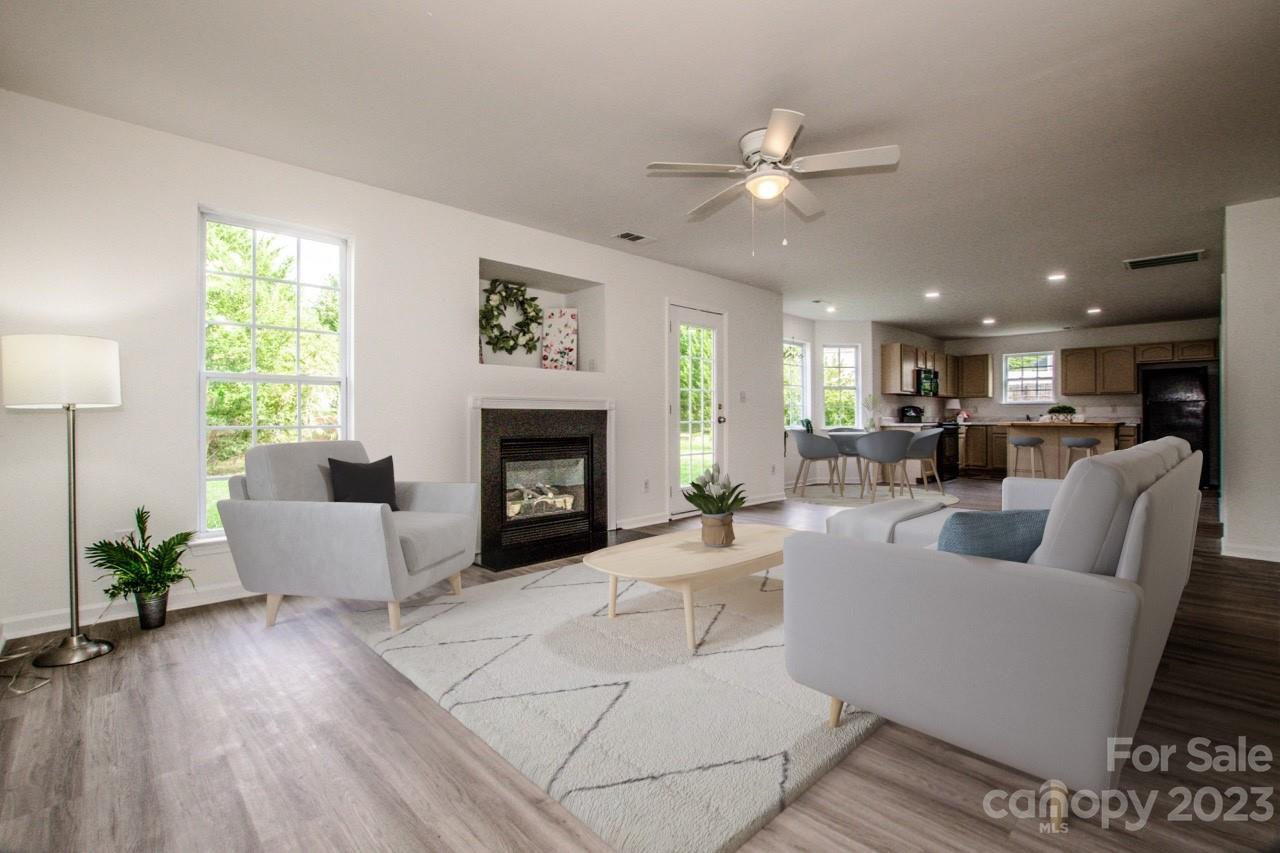 Taras Trace - Residential