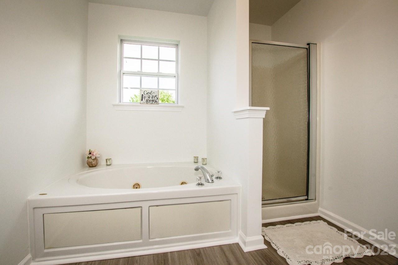 Taras Trace - Residential