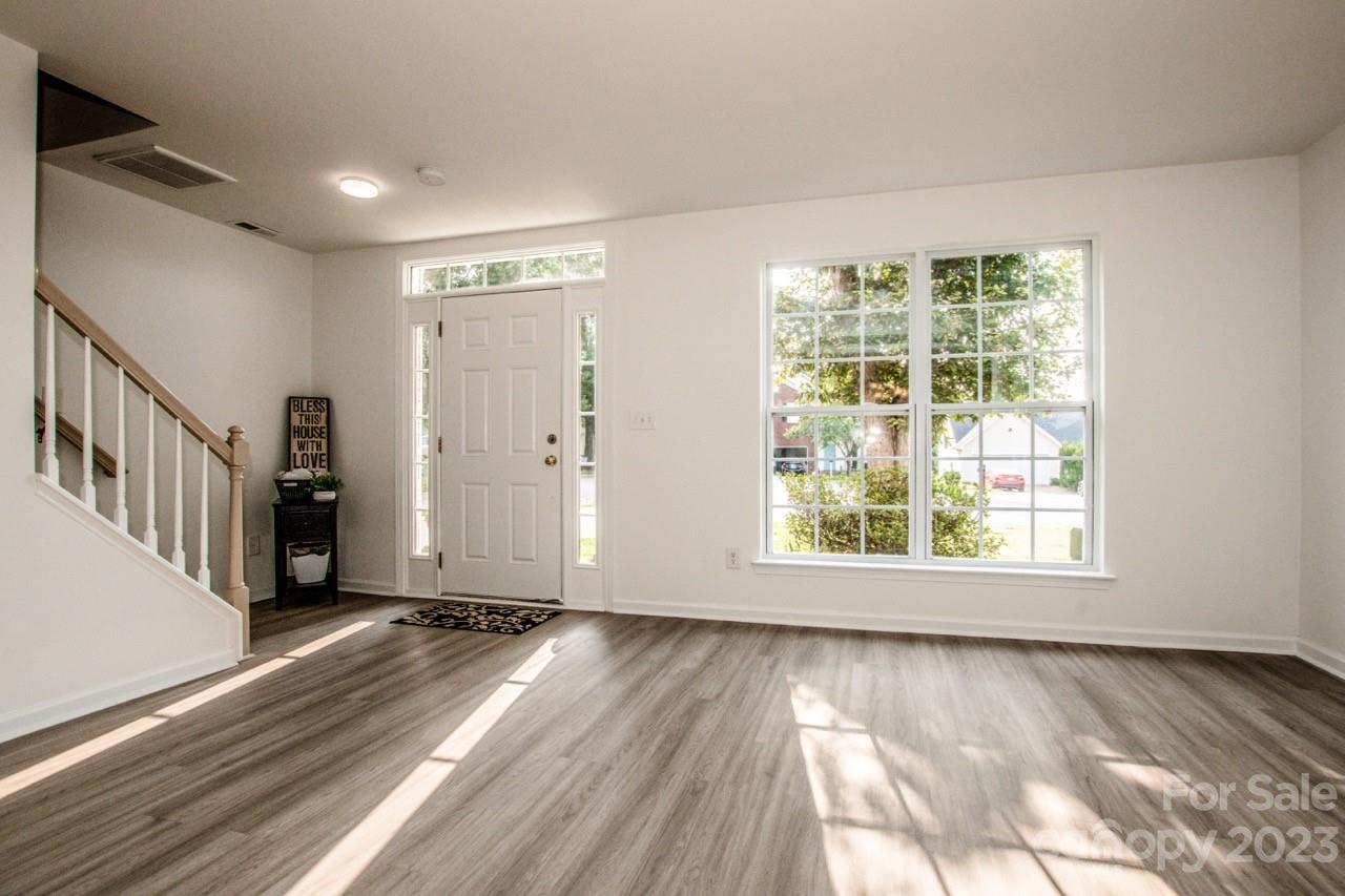 Taras Trace - Residential