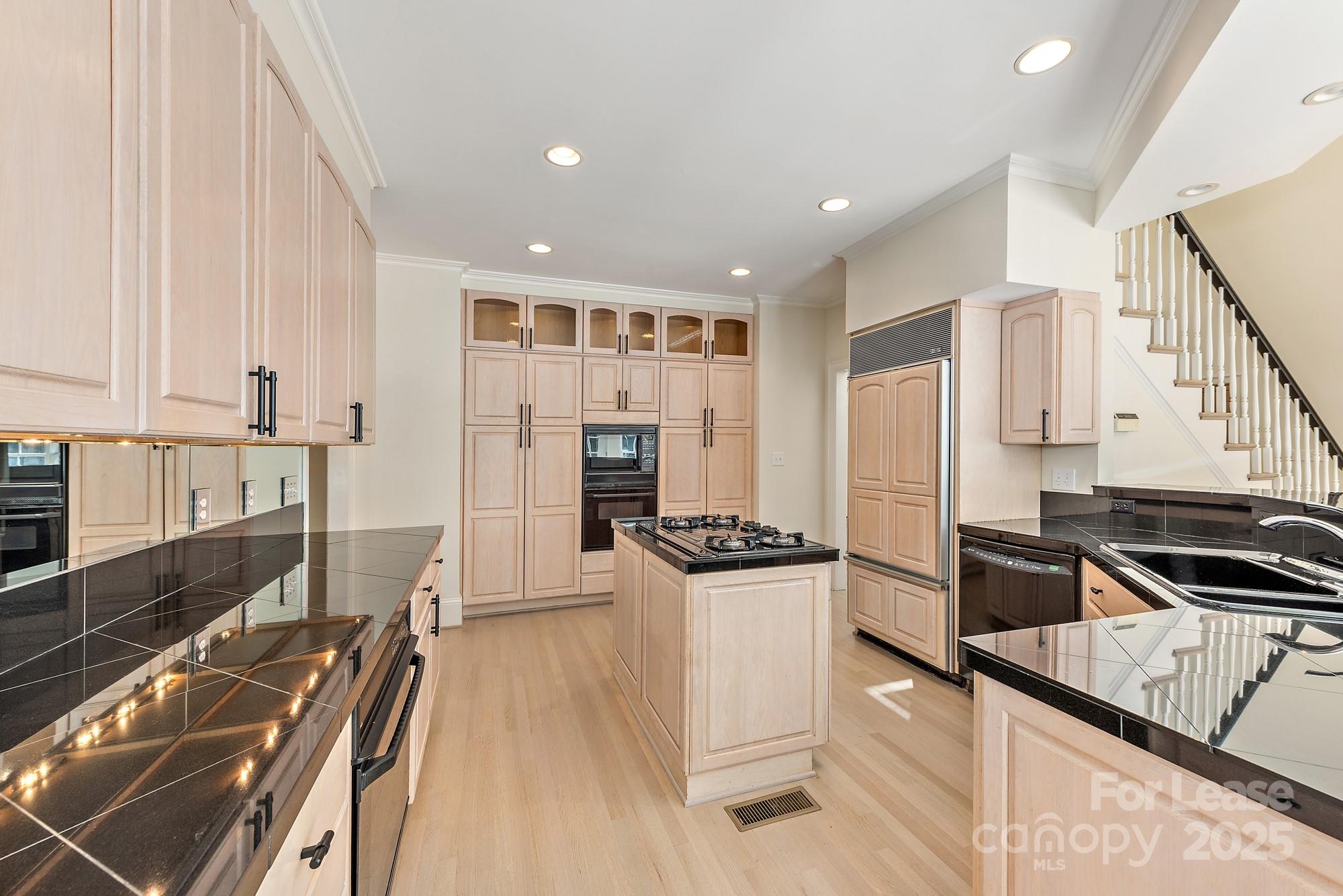 Morrocroft Estates - Residential Lease