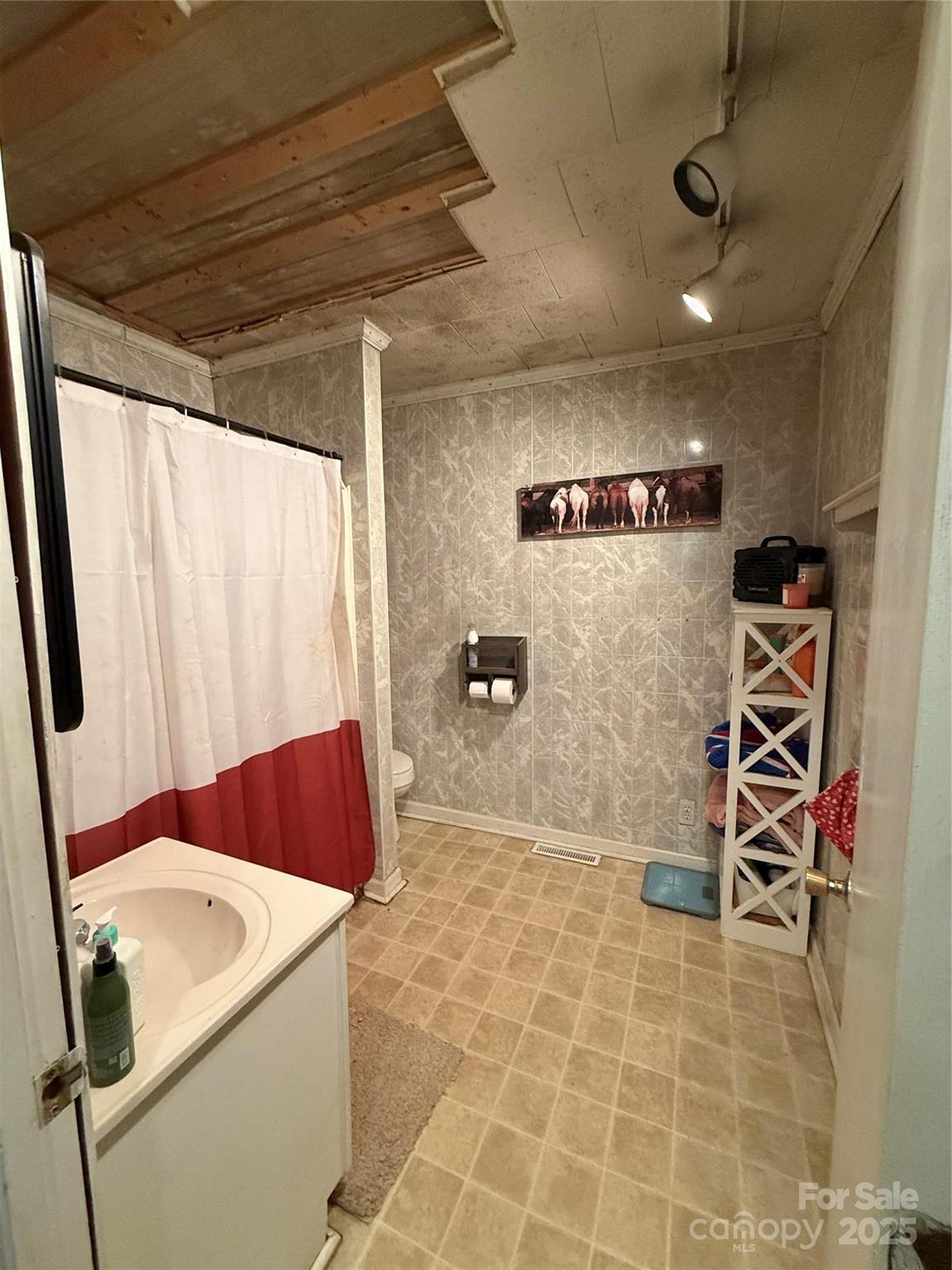 850 E NC 152 Highway