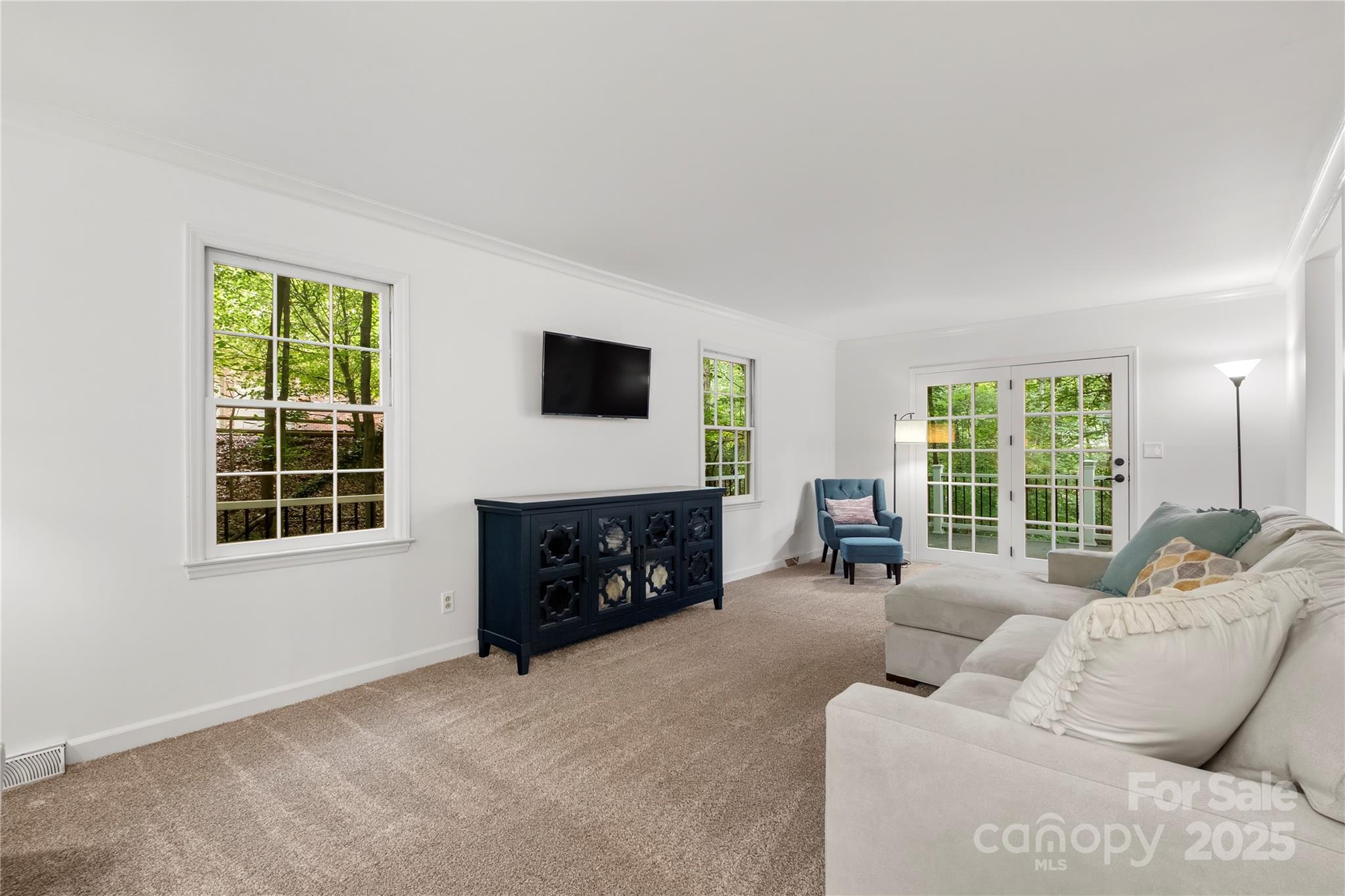 5016 Celeste Court