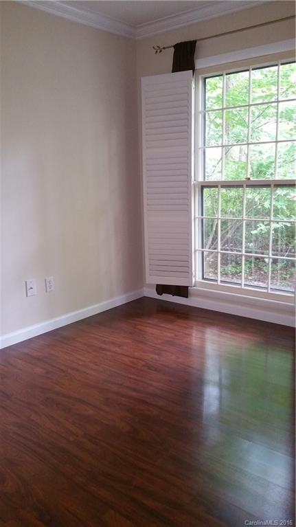 Sardis Forest - Residential