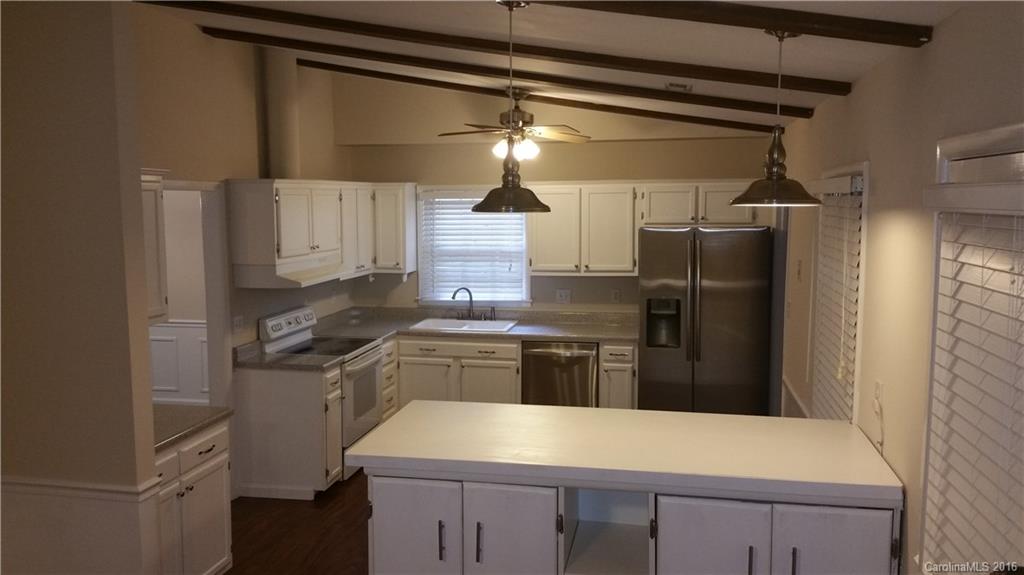 Sardis Forest - Residential