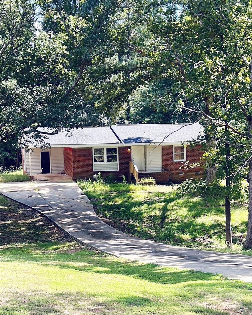 Priced to rent fast!!