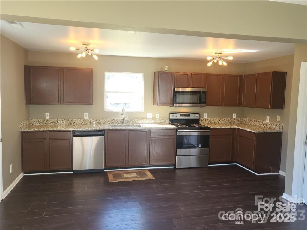 2440 Mint Thistle Court