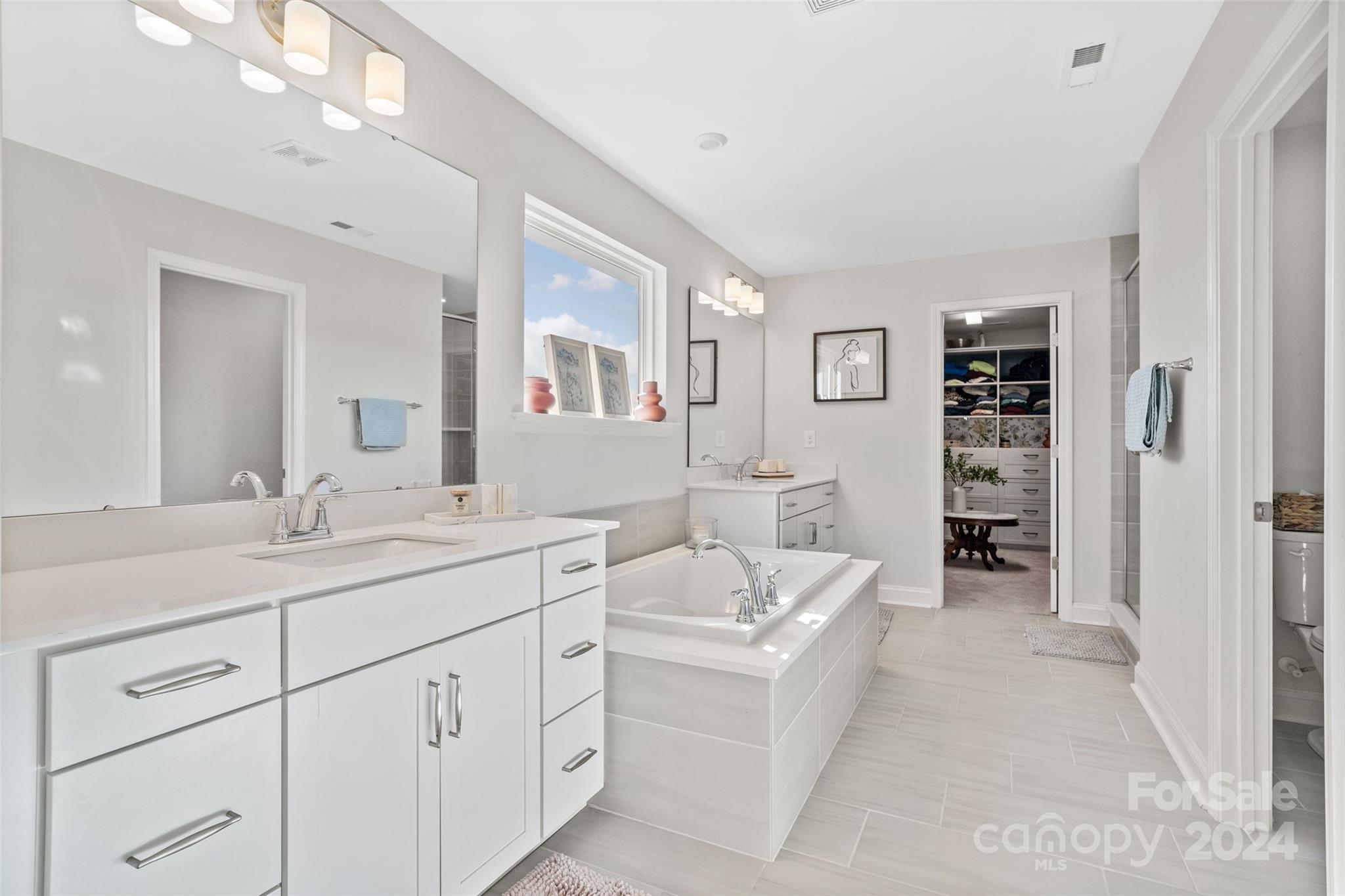 Paddlers Cove - Residential