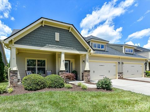 Photo of 139 Martingale Avenue, Mooresville, NC 28115 (MLS # 4396732)