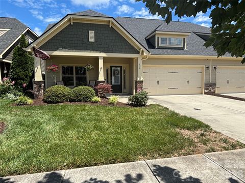 Photo of 139 Martingale Avenue, Mooresville, NC 28115 (MLS # 4396732)