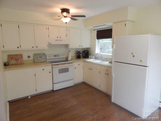 Quaker Meadows - Residential