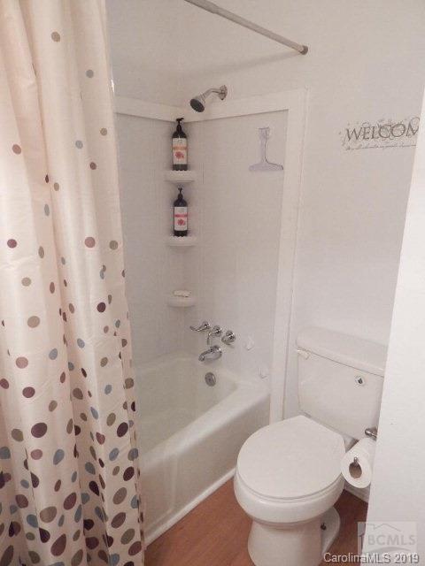 Quaker Meadows - Residential