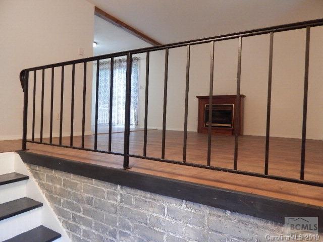 Quaker Meadows - Residential