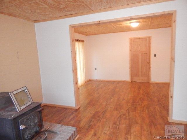 Quaker Meadows - Residential