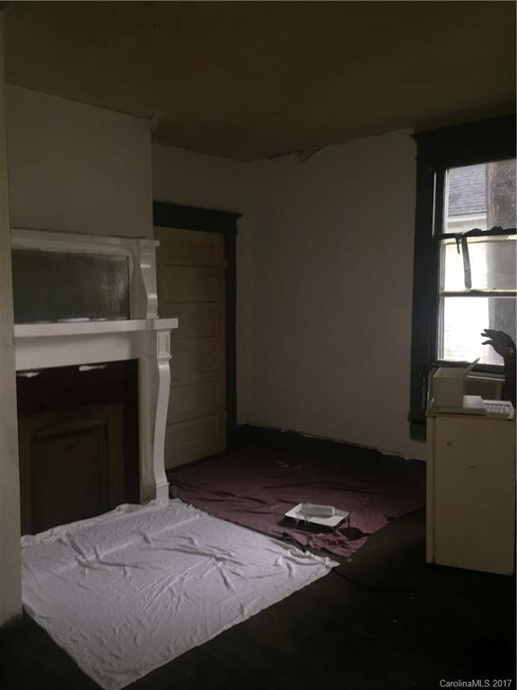 Woodland Park - Residential Income