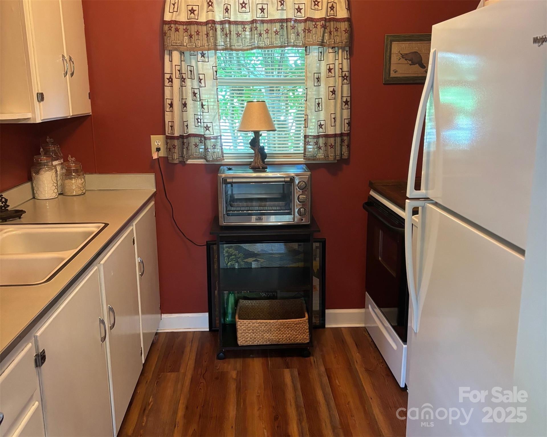 1555 Soco Road #12