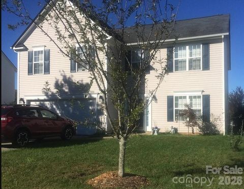Photo of 317 Ashton Bluff Circle, Mount Holly, NC 28120 (MLS # 4353434)