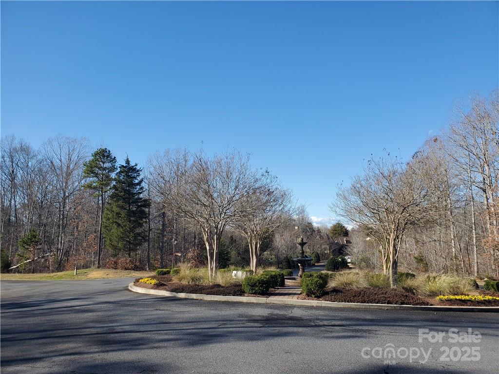 5125 Longbrooke Court