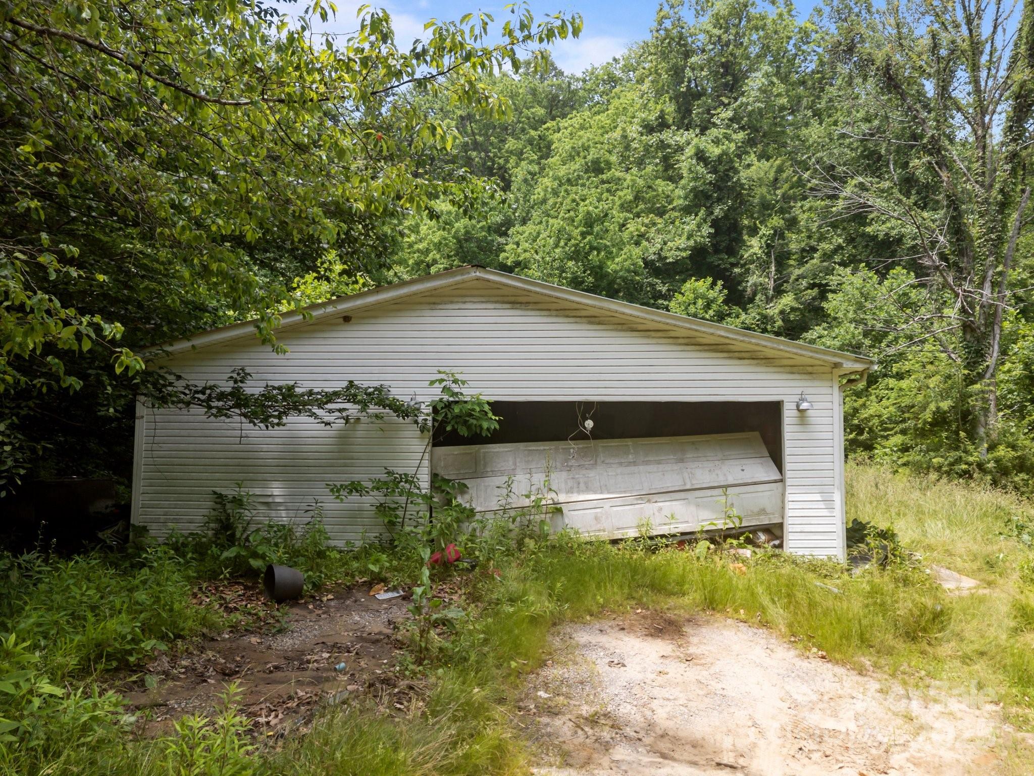 99 Bridges Cove Road