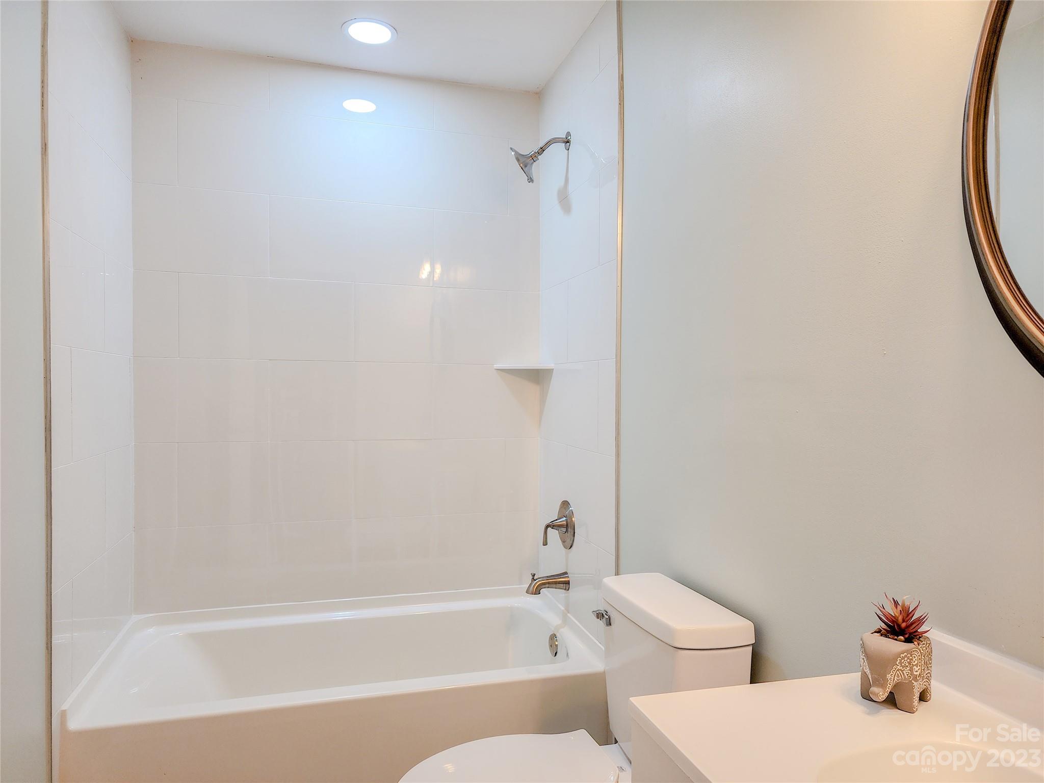 Hickory Hill - Residential