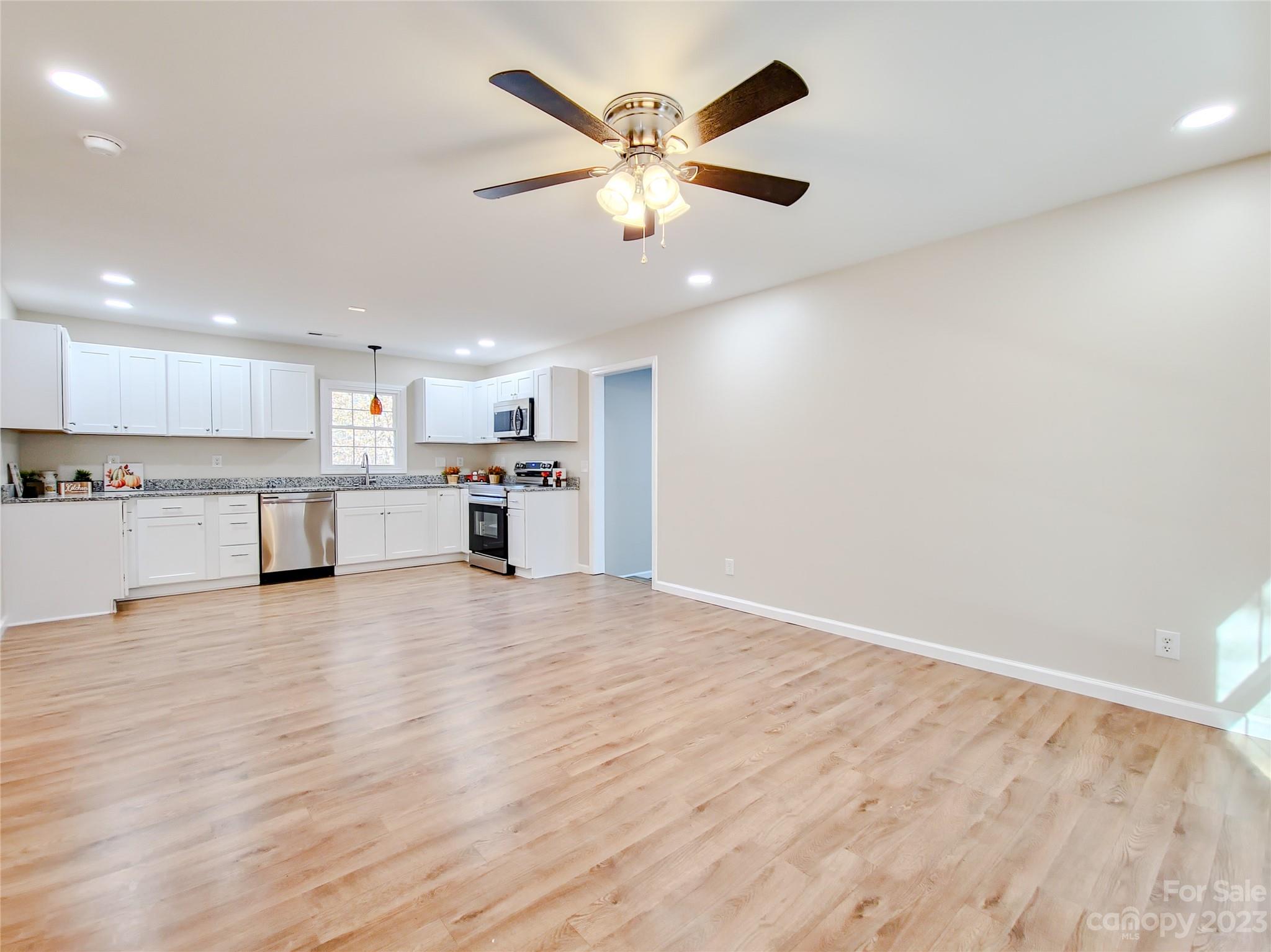 Hickory Hill - Residential