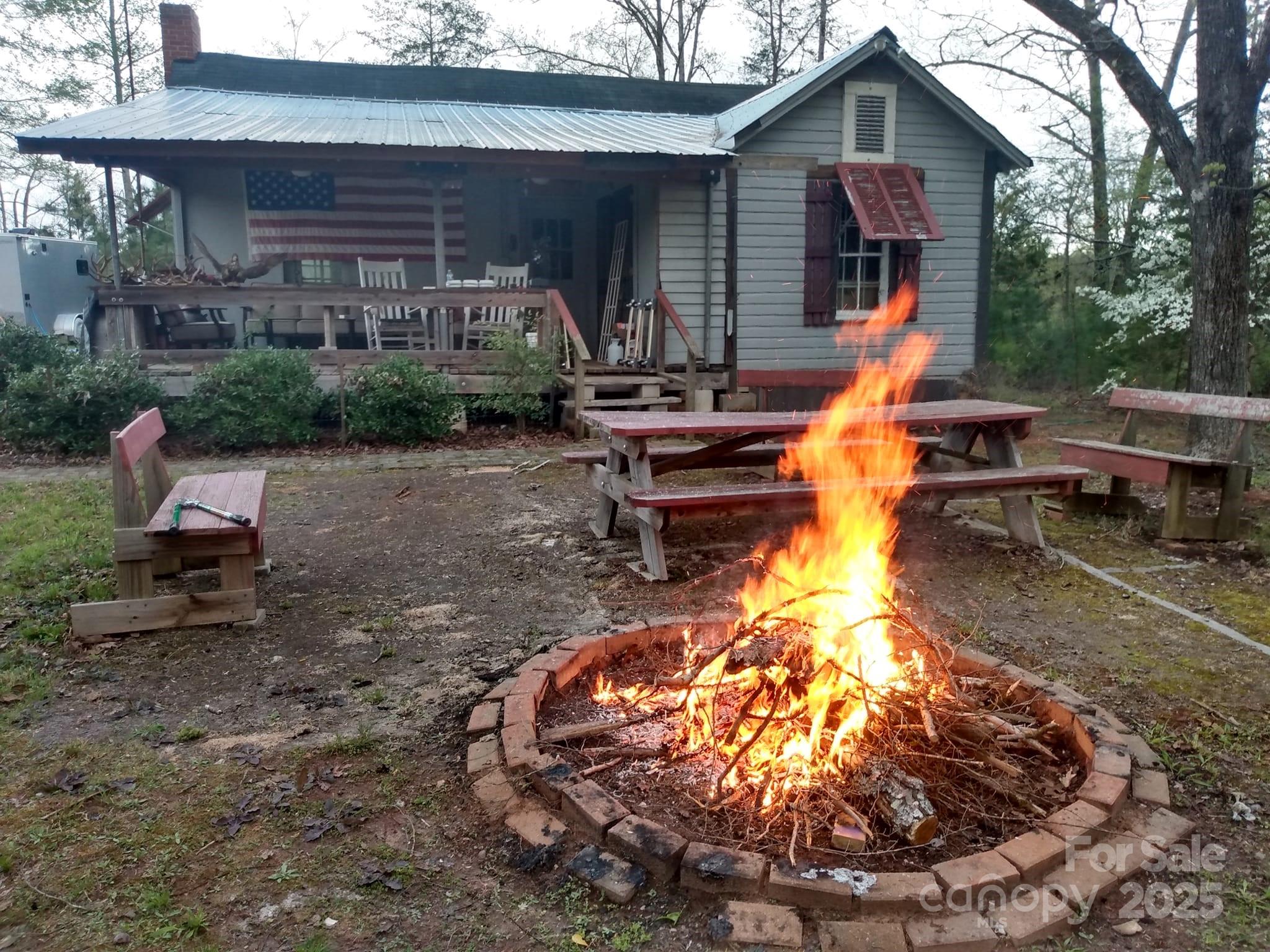 1207 Ashford Road