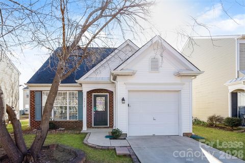 Photo of 3412 Laurenhurst Lane, Charlotte, NC 28270 (MLS # 4362962)