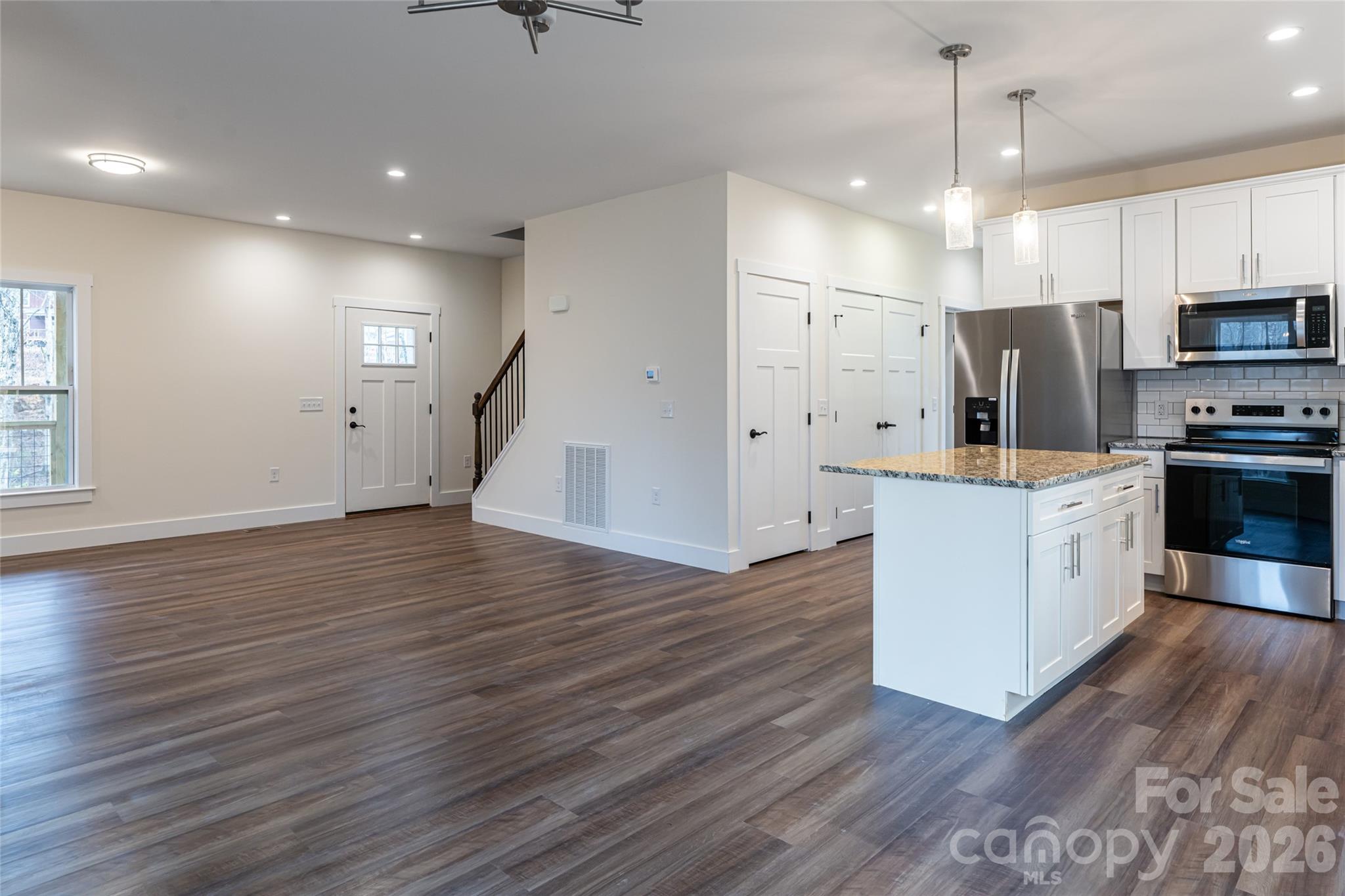 Cascade Ridge - Residential