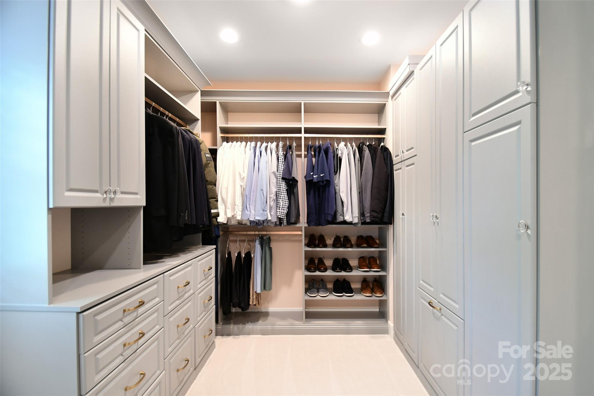 Granary Oaks - Residential