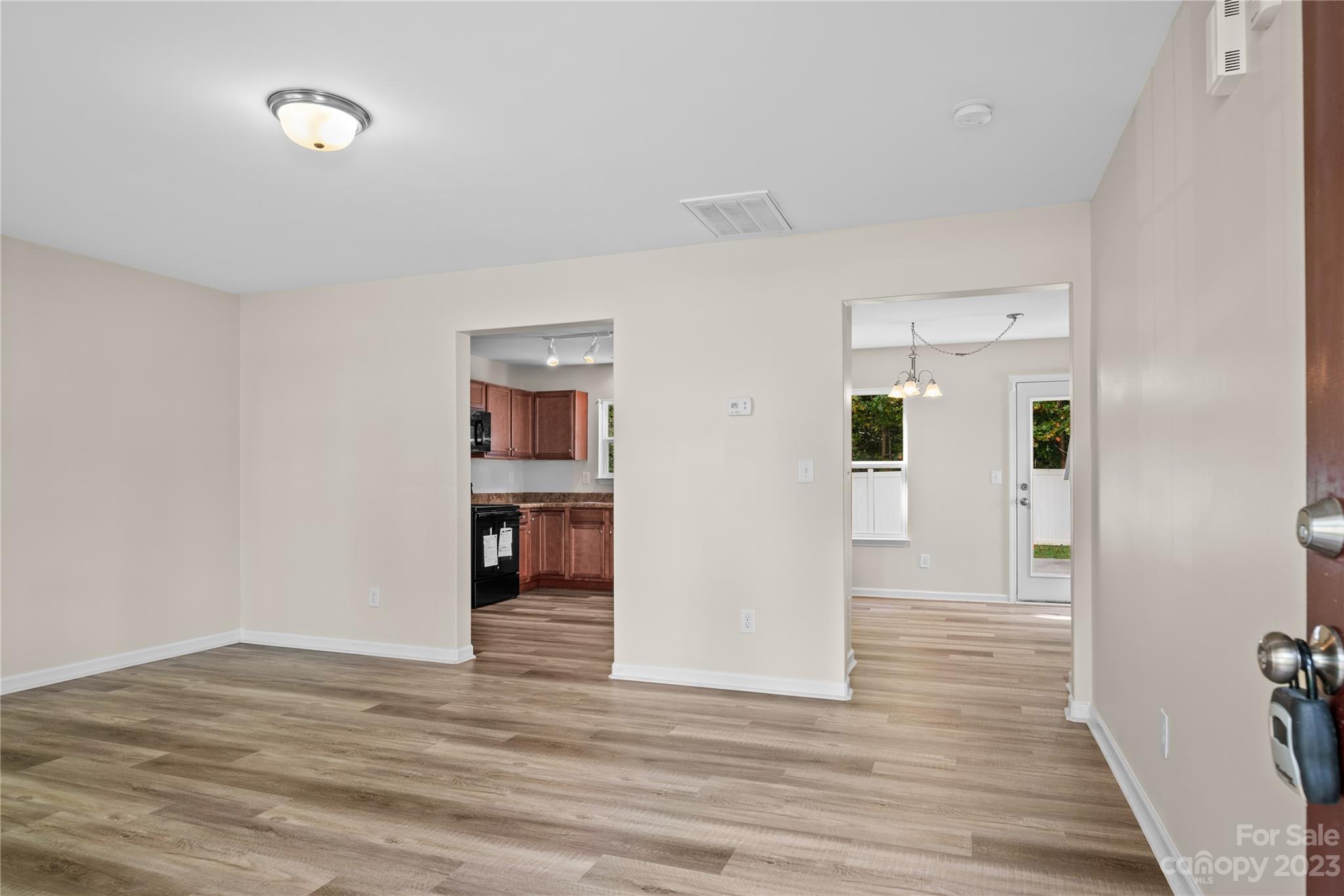 Hammond Lake - Residential