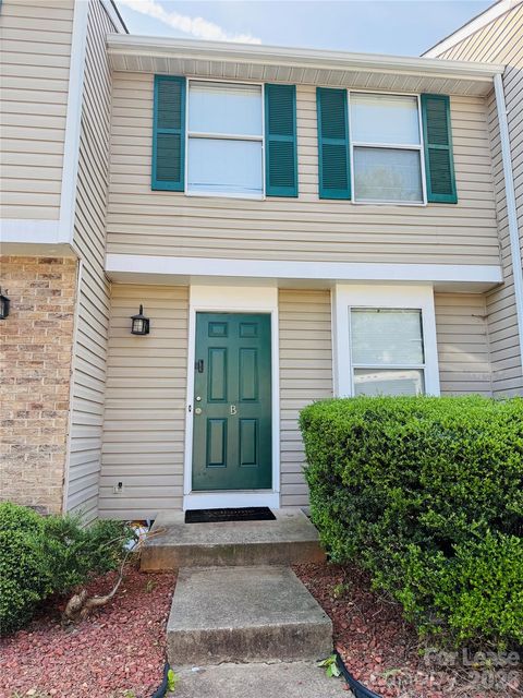 Photo of 9616 Vinca Circle #B, Charlotte, NC 28213 (MLS # 4363711)