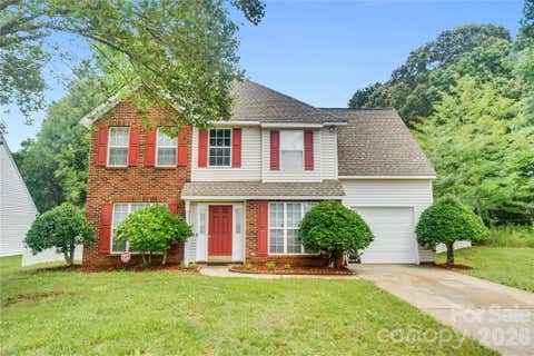 Photo of 12009 Silvercrest Drive, Charlotte, NC 28215 (MLS # 4396189)
