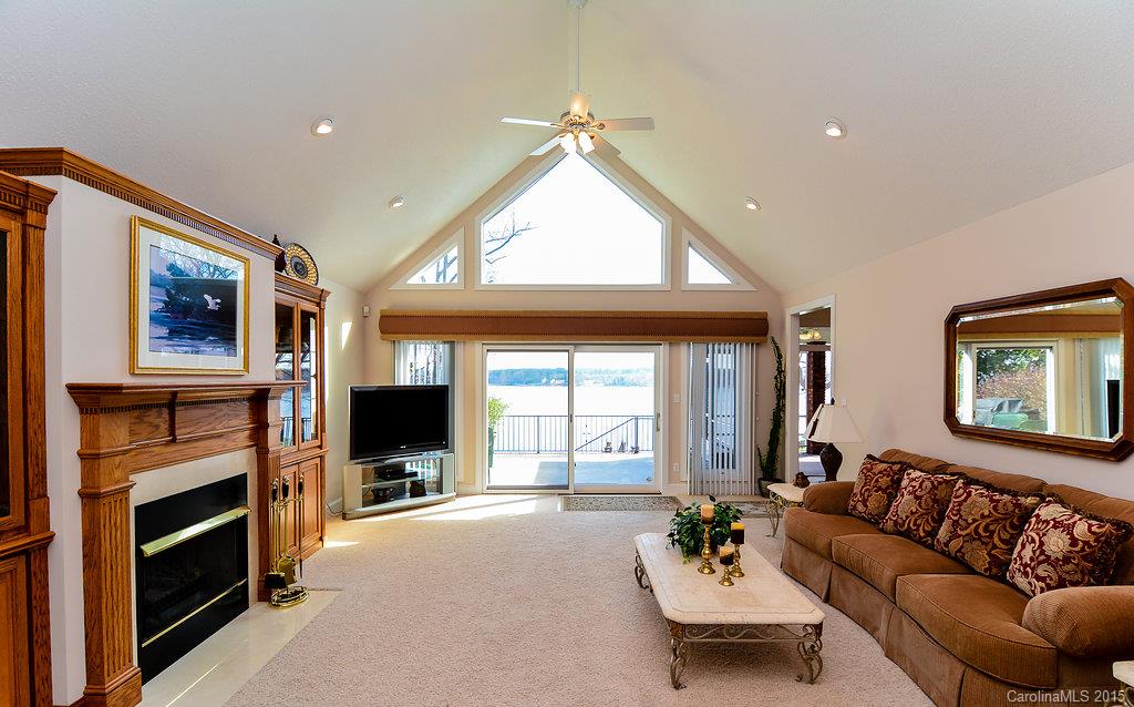 Nautical Point - Residential