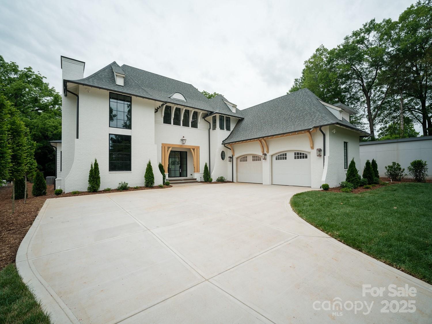 3212 Willow Oak Road