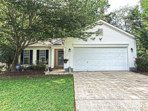5434 Starflower Drive Charlotte NC 28215