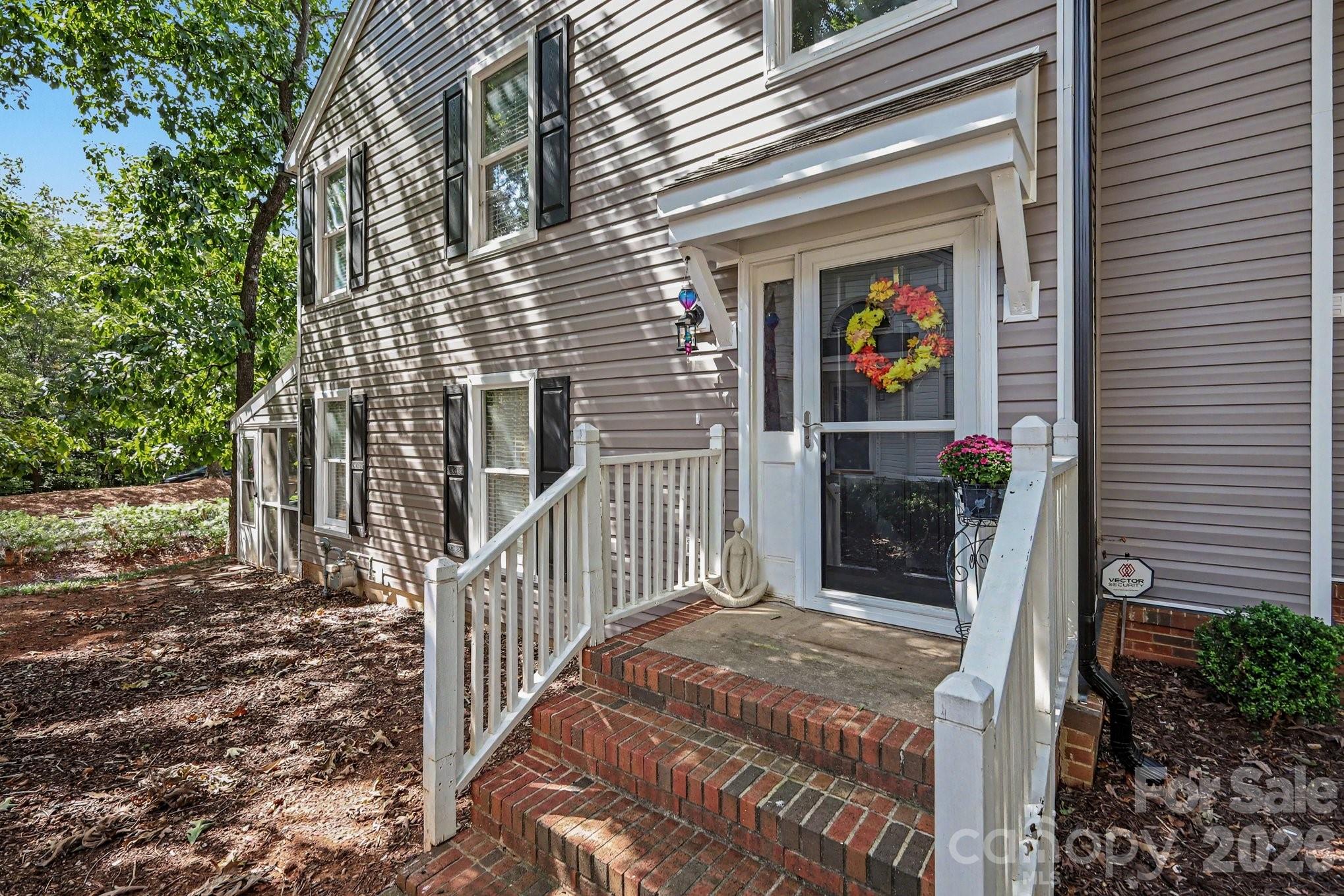 8609 Fox Chase Lane