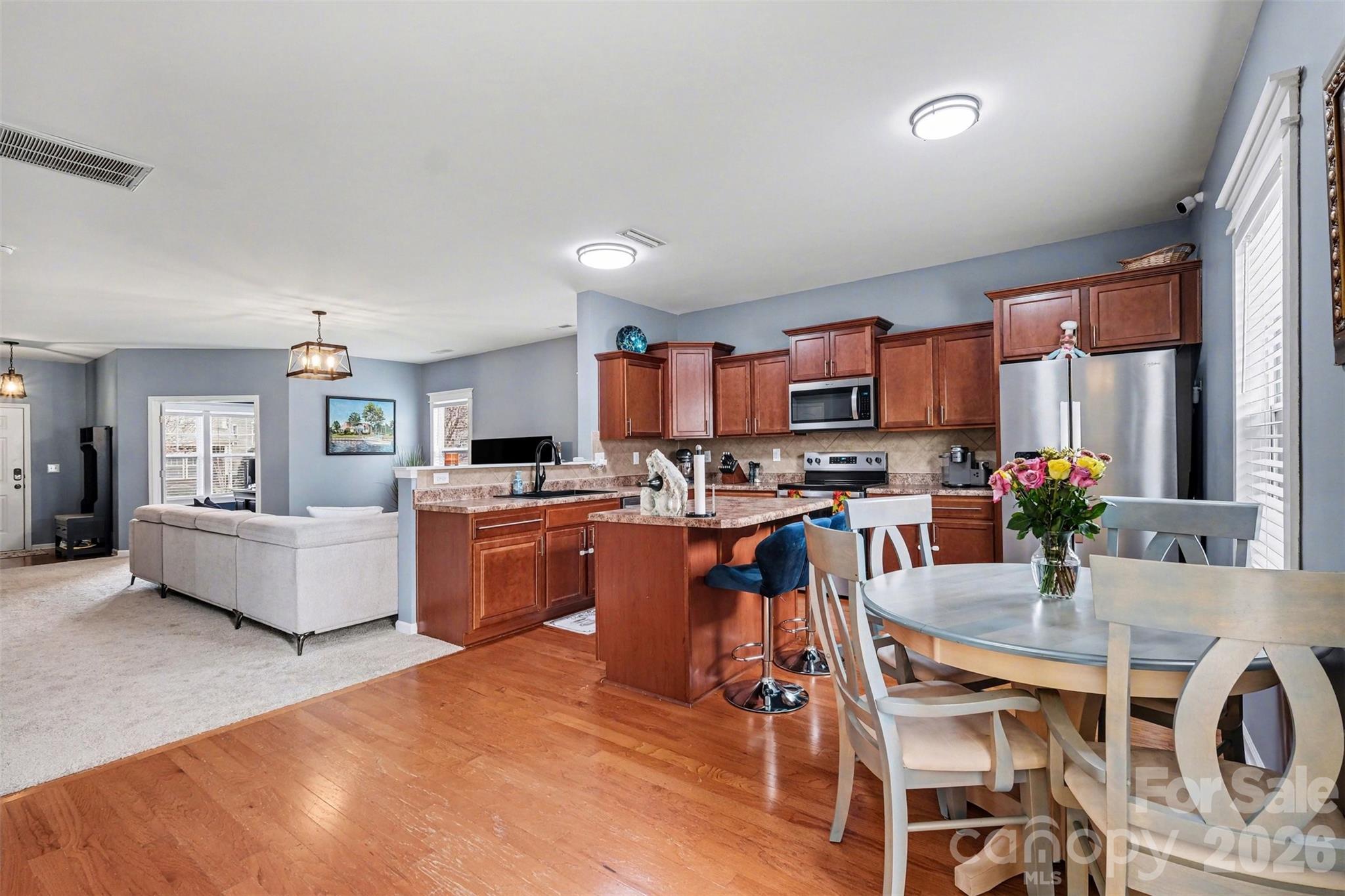 Newport Lakes - Residential